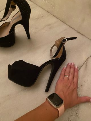Zapatos de tacón con estampado floral