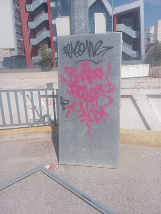 Puerta metálica galvanizada para obra