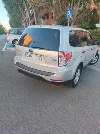 Subaru Forester 2011