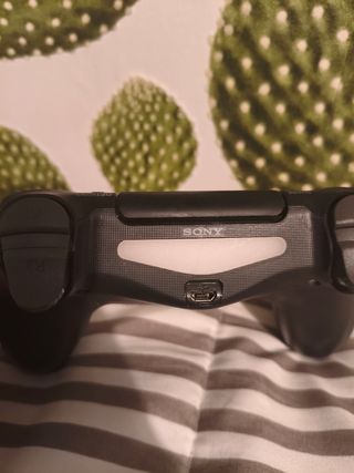 Mando PS4 DualShock Negro