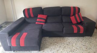 Sofá cheslong con canapé y puff