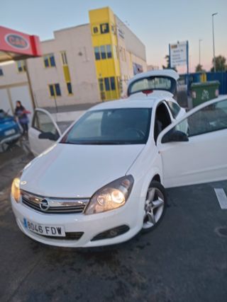 Opel Astra 2006