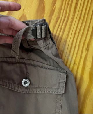 Pantalones cargo Bershka marrones