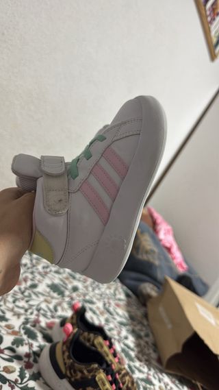 Zapatos niña adidas talla 26