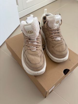 Botas UGG Beige
