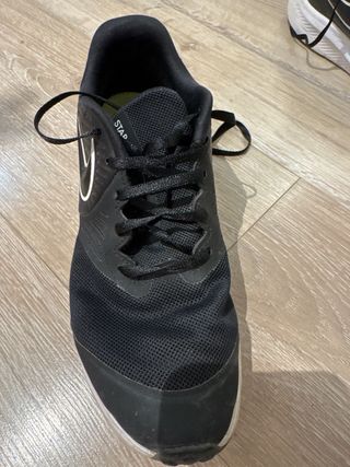 Tenis Nike Negro/Blanco