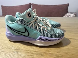 Nike Sabrina 1 Morado/Verde Azulado