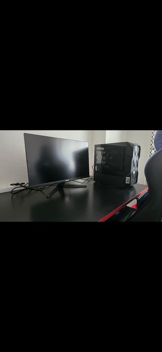 Ordenador sobremesa + Monitor + teclado y raton