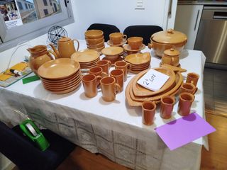 Vajilla de barro artesanal negociable.
Sin usar 
