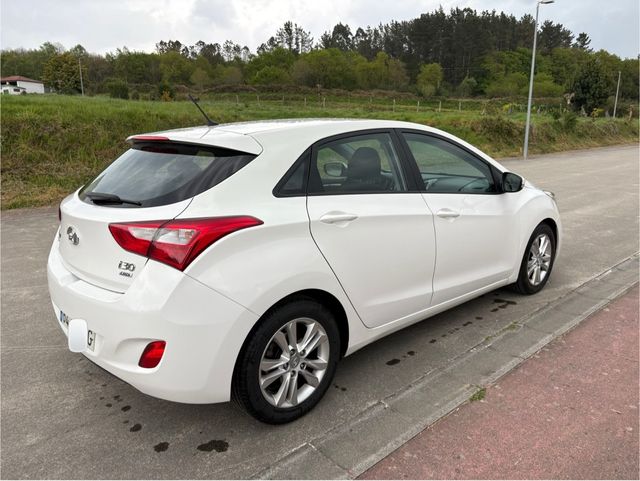 Hyundai i30 2013