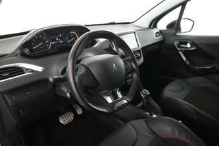 Peugeot 208 1.2 PureTech GT Line