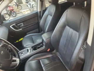 Land Rover Discovery 2019