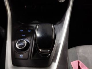 Toyota Rav4 Hybrid 4x4 Business