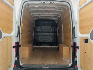Volkswagen Crafter 35 2.0 TDI L3H3