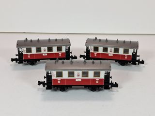 Escala N - 3 coches de viajeros de tren alpino