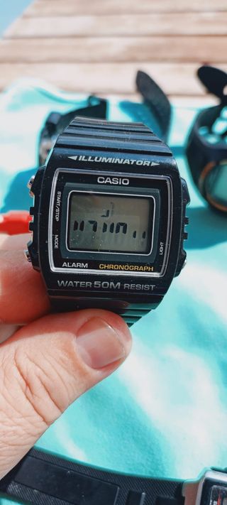 Lotto 9 orologi Casio da recensire.
