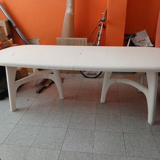 Mesa de jardín rectangular blanca
