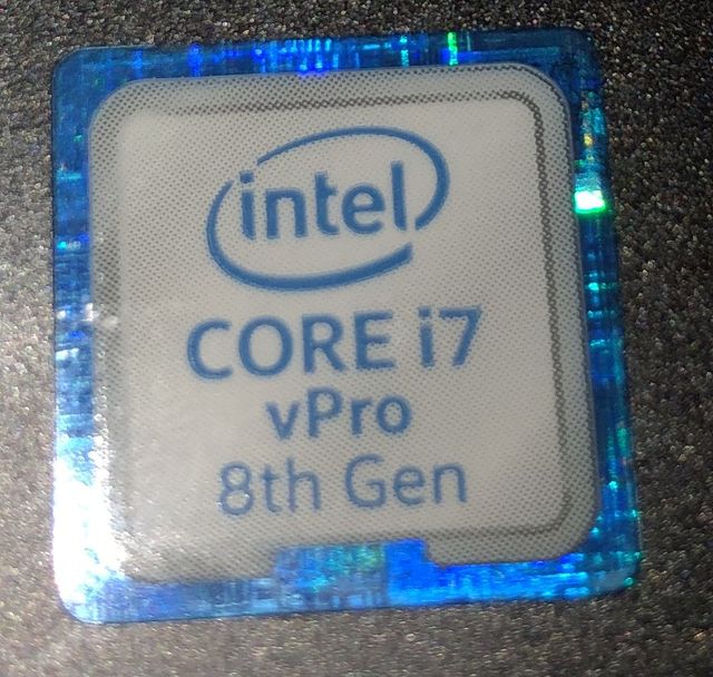 Dell 5400 i7 -16gb- nvme 256gb-win11 +Office