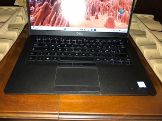 Dell 5400 i7 -16gb- nvme 256gb-win11 +Office