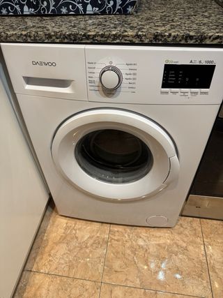 Lavadora DAEWOO Eco Wash 6kg 1000rpm