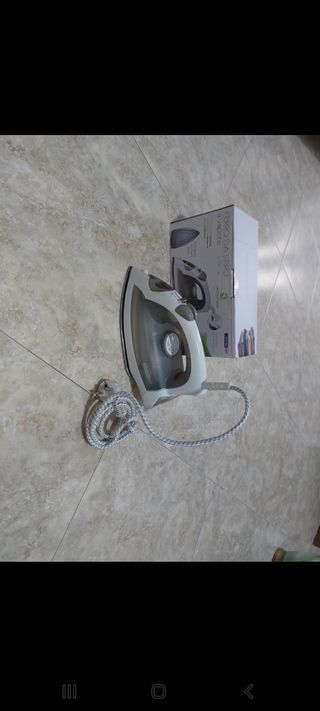 Ferro da stiro a vapore DICTROLUX 2000W