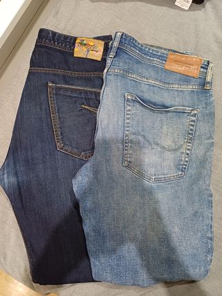Pack 2 Pantalones Talla 46 Desigual y  Jack & Jone
