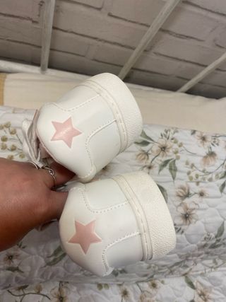 Deportivos Zara blancos talla 37