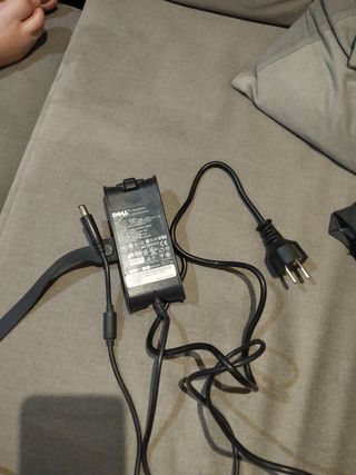 Cargador DELL 65W