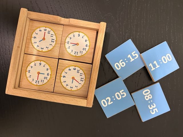 Juego educativo de madera