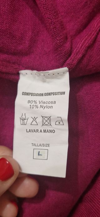 Jersey manga larga cuello pico
