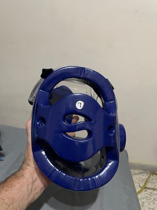 Casco protector artes marciales