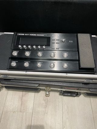 BOSS GT-1000 Pedalera Multiefectos Guitarra