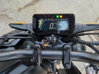 Honda CB125R 2023