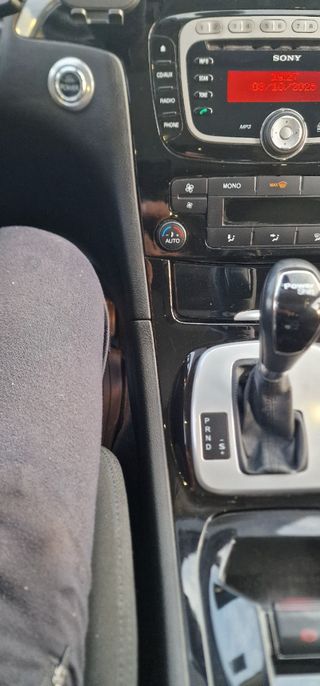 Ford S-MAX 2011