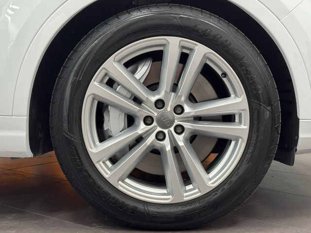 Audi Q7 3.0 TDI e-tron quattro tiptronic