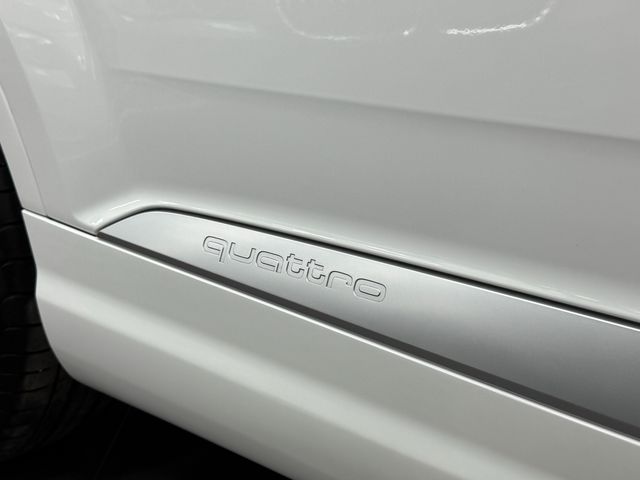 Audi Q7 3.0 TDI e-tron quattro tiptronic