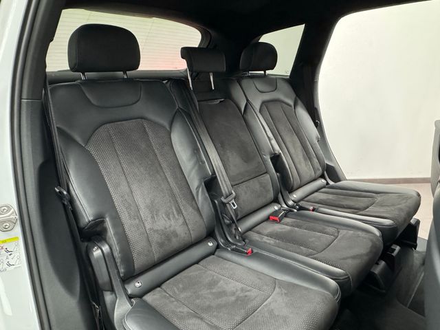 Audi Q7 3.0 TDI e-tron quattro tiptronic