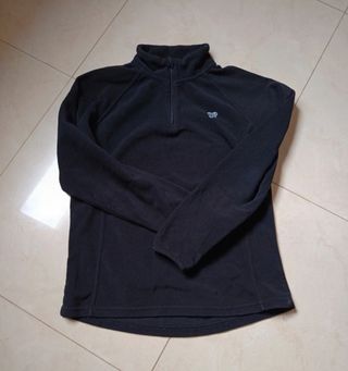 Forro polar negro con cremallera