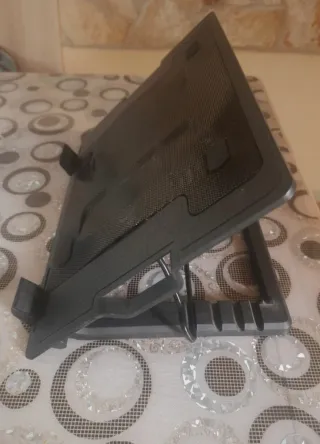 Supporto raffreddamento notebook