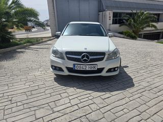 Mercedes-Benz Clase C 2011