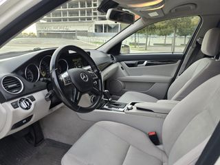 Mercedes-Benz Clase C 2011