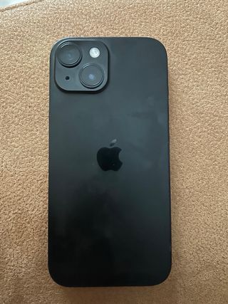 iPhone 15 128GB