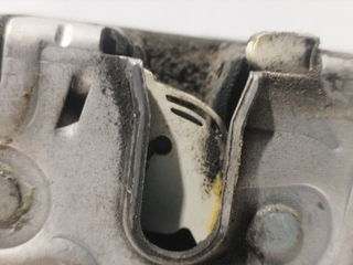 CERRADURA PUERTA TRASERA DERECHA OPEL CORSA E B14