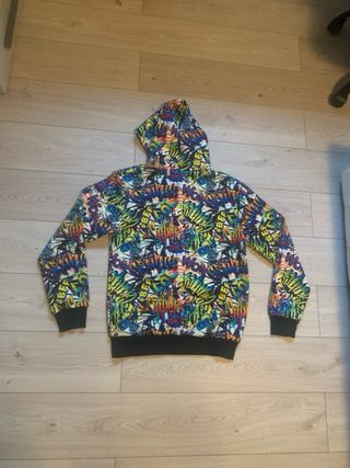 Felpa con fantasia graffiti