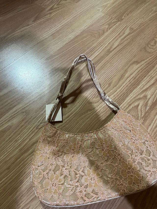 Bolso de mano mujer beige con encaje