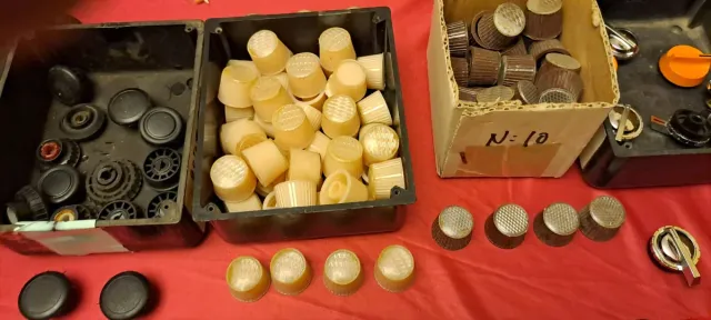 Botones mandos radio antigua