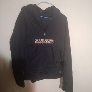 Sudadera Napapijri Negra con Capucha