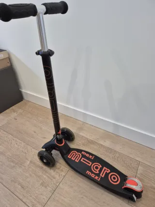 Patinete infantil Maxi Micro 3 Ruedas LED