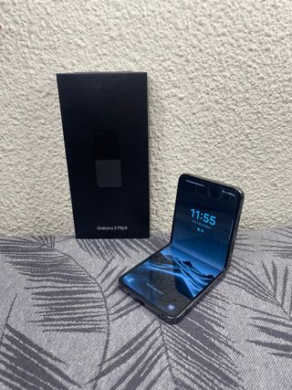 Samsung Galaxy Z Flip 5 256GB