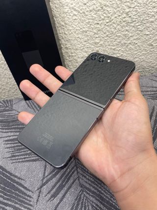 Samsung Galaxy Z Flip 5 256GB